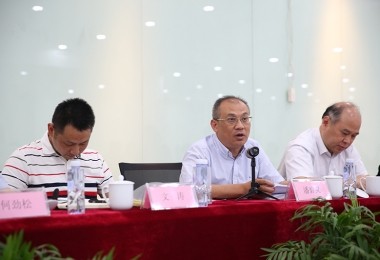 第六屆湖南省環保產業協會第一次常務理事會議在華時捷環保召開